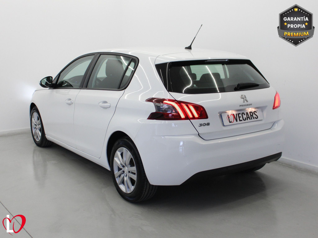 PEUGEOT 308 ACTIVE PACK BlueHDi 100 S&S 6 VEL de segunda mano