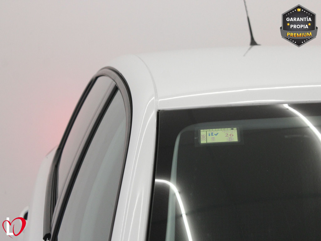 PEUGEOT 308 ACTIVE PACK BlueHDi 100 S&S 6 VEL de segunda mano