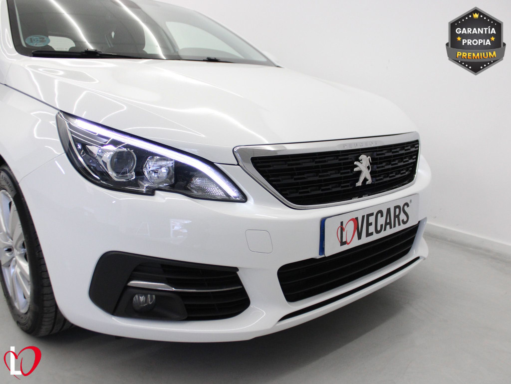 PEUGEOT 308 ACTIVE PACK BlueHDi 100 S&S 6 VEL de segunda mano