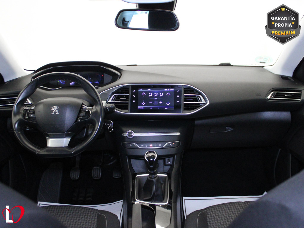 PEUGEOT 308 ACTIVE PACK BlueHDi 100 S&S 6 VEL de segunda mano