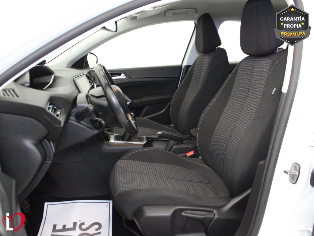 PEUGEOT 308 ACTIVE PACK BlueHDi 100 S&S 6 VEL de segunda mano