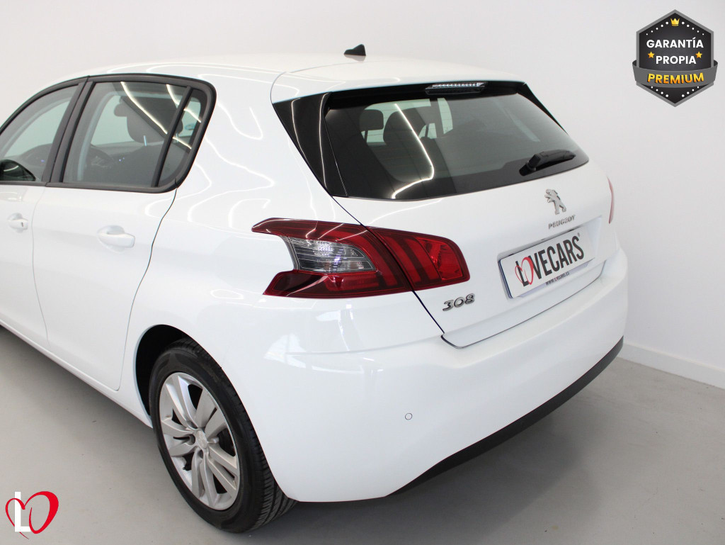 PEUGEOT 308 ACTIVE PACK BlueHDi 130 S&S 6vel MAN de segunda mano