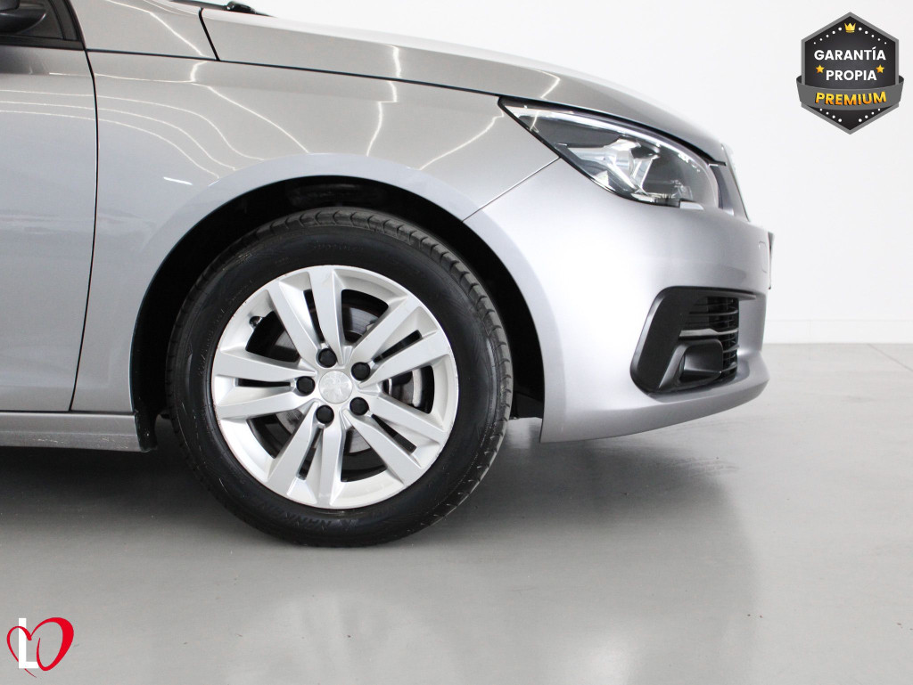 PEUGEOT 308 ACTIVE PACK BlueHDi 130 S&S 6vel MAN de segunda mano