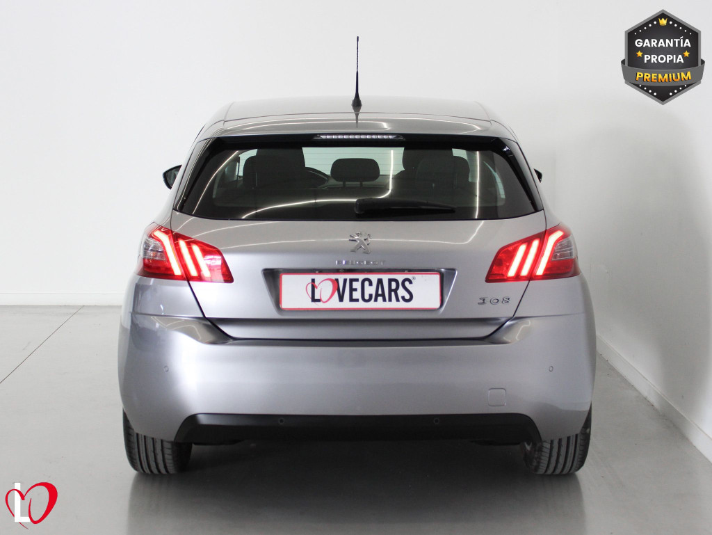 PEUGEOT 308 ACTIVE PACK BlueHDi 130 S&S 6vel MAN de segunda mano