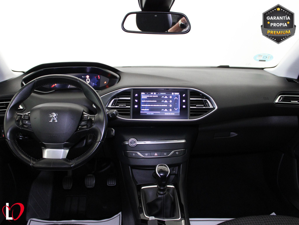 PEUGEOT 308 ACTIVE PACK BlueHDi 130 S&S 6vel MAN de segunda mano
