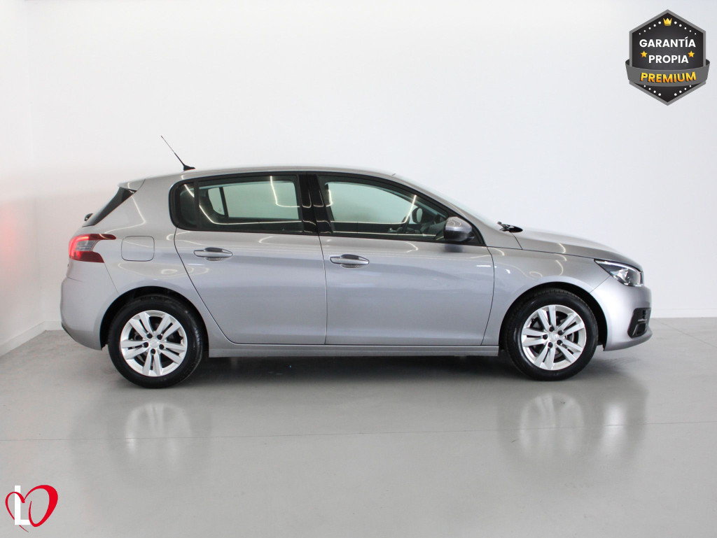 PEUGEOT 308 ACTIVE PACK BlueHDi 130 S&S 6vel MAN de segunda mano
