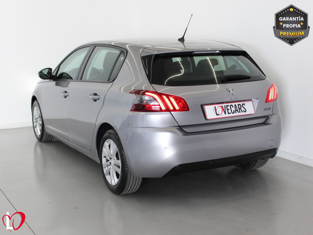 PEUGEOT 308 ACTIVE PACK BlueHDi 130 S&S 6vel MAN de segunda mano