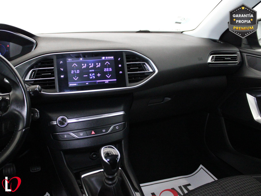 PEUGEOT 308 ACTIVE PACK BlueHDi 130 S&S 6vel MAN de segunda mano