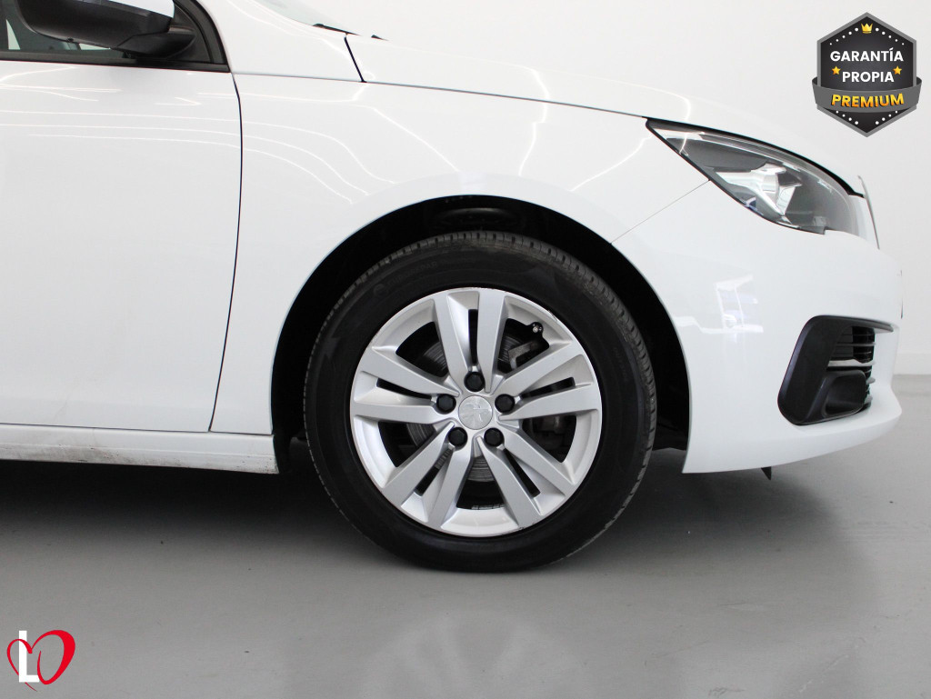 PEUGEOT 308 ACTIVE PACK BlueHDi 130 S&S 6vel MAN de segunda mano