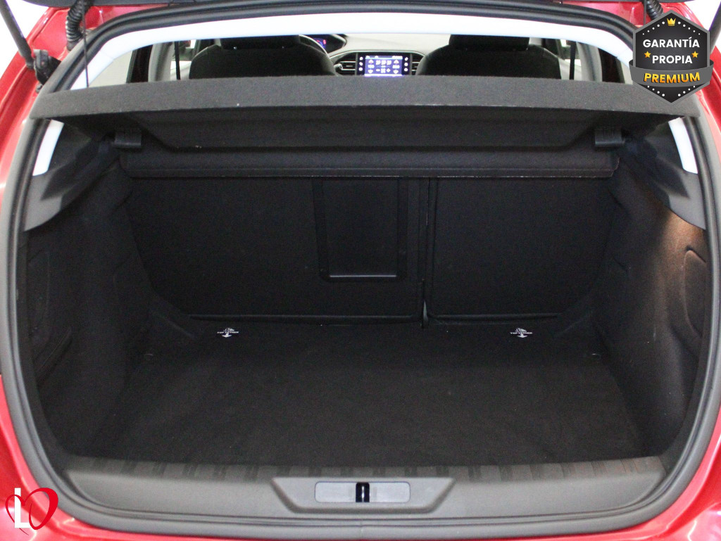 PEUGEOT 308 ALLURE PACK BlueHDi 130 S&S 6 VEL de segunda mano