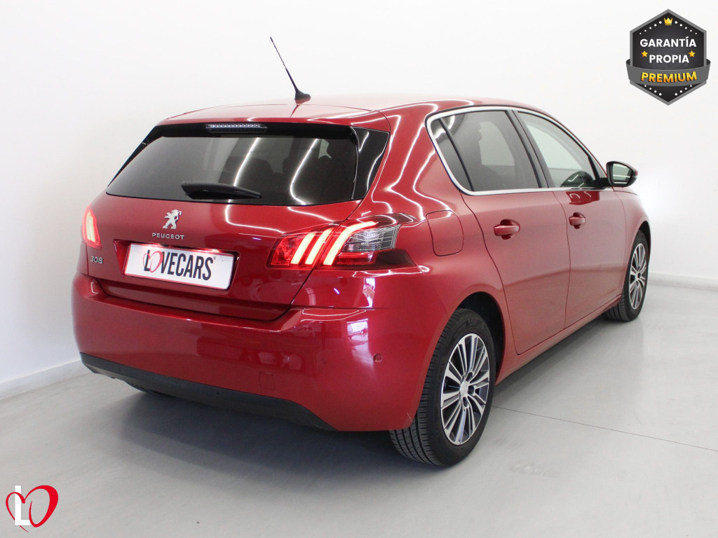 PEUGEOT 308 ALLURE PACK BlueHDi 130 S&S 6 VEL de segunda mano
