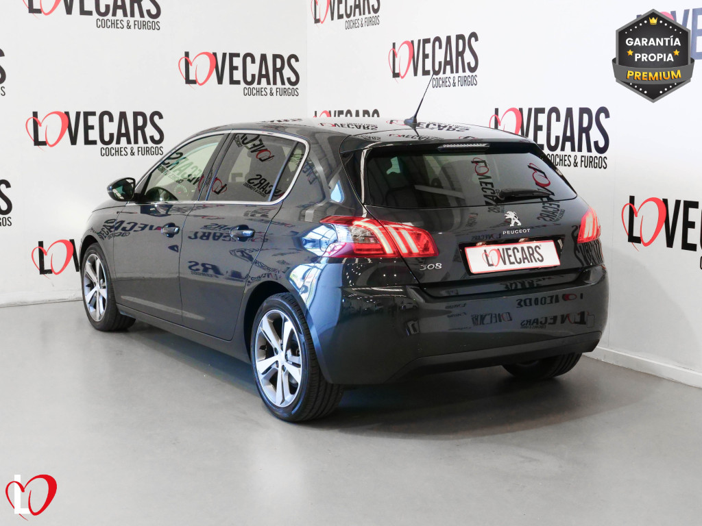 PEUGEOT 308 BlueHDI S&S ALLURE 6 VEL 130 de segunda mano