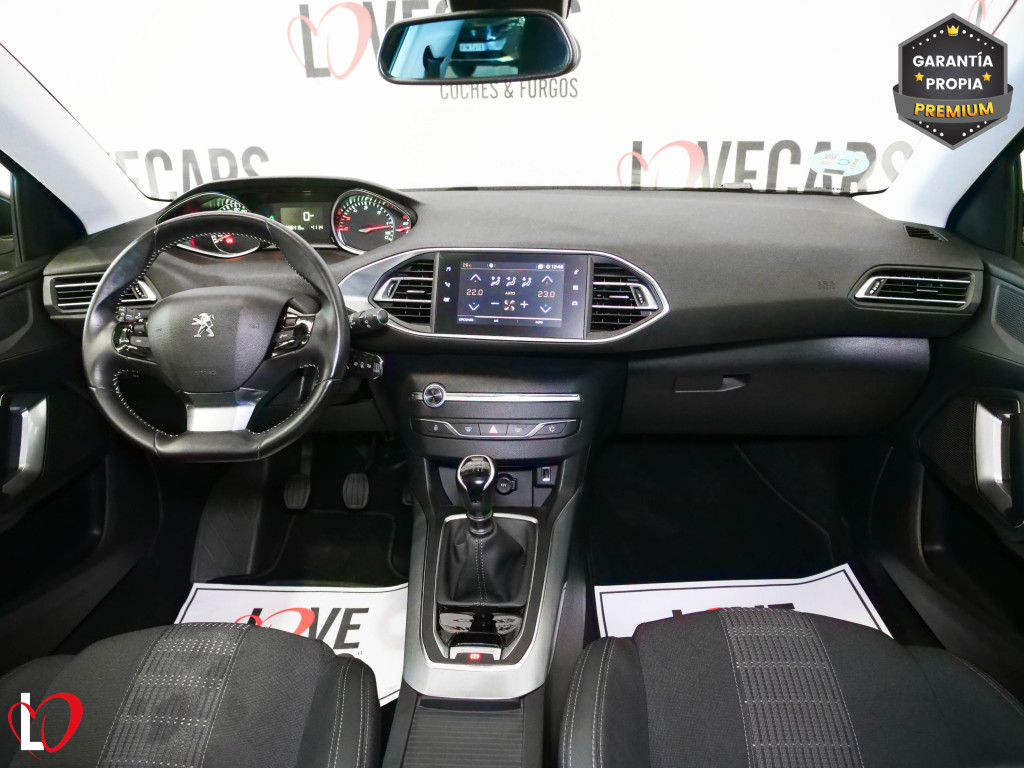 PEUGEOT 308 BlueHDI S&S ALLURE 6 VEL 130 de segunda mano