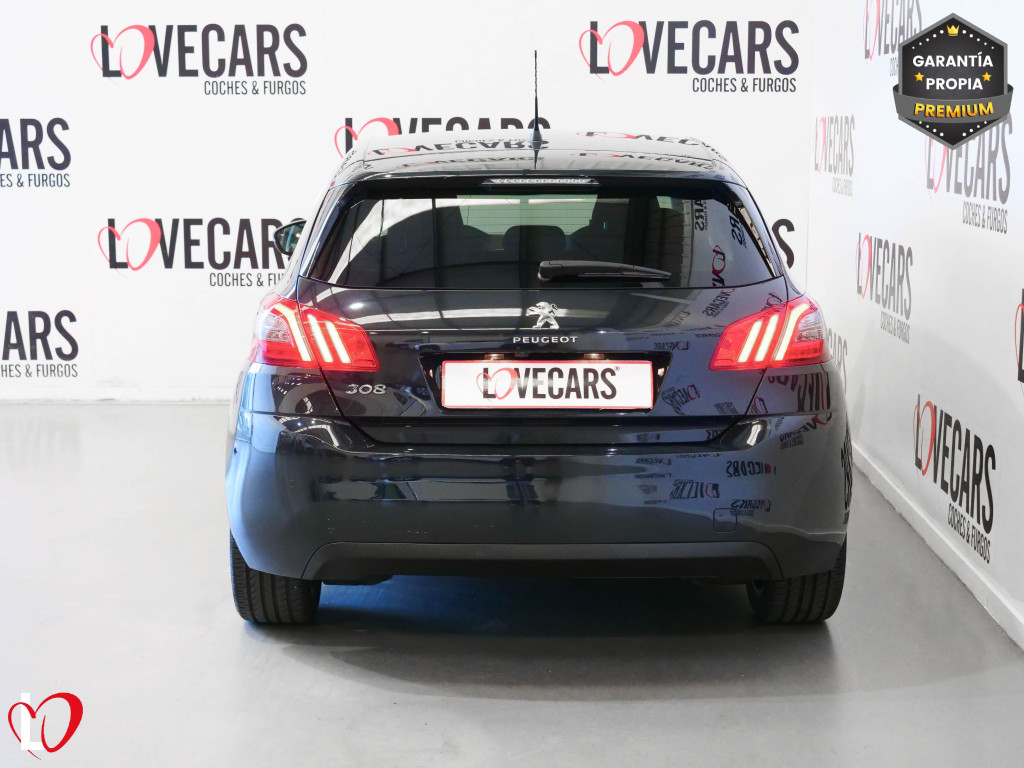 PEUGEOT 308 BlueHDI S&S ALLURE 6 VEL 130 de segunda mano