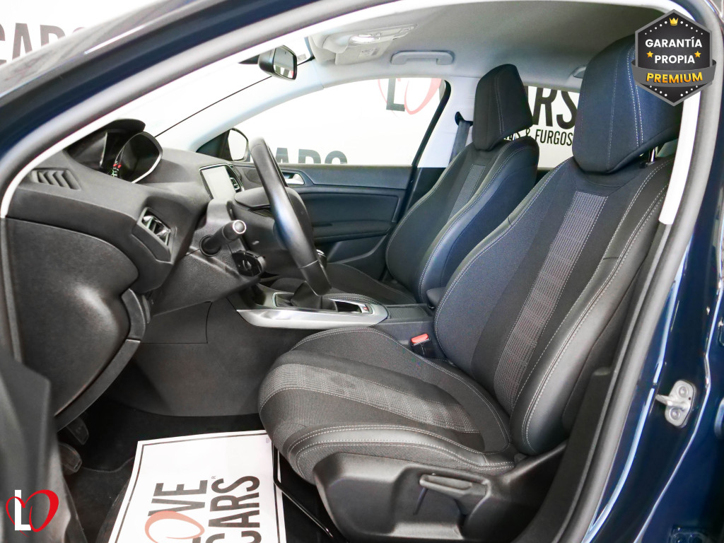 PEUGEOT 308 BlueHDI S&S ALLURE 6 VEL 130 de segunda mano