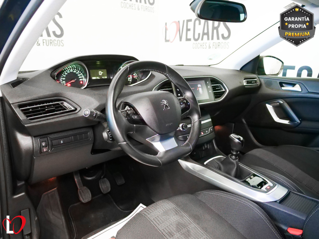 PEUGEOT 308 BlueHDI S&S ALLURE 6 VEL 130 de segunda mano