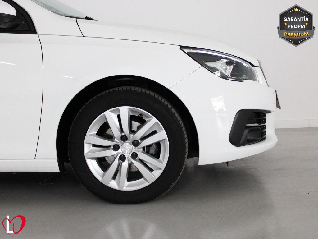 PEUGEOT 308 BlueHDI S&S EAT8 ACTIVE PACK 130 de segunda mano