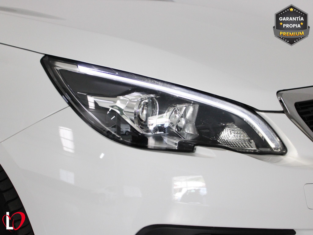 PEUGEOT 308 BlueHDI S&S EAT8 ACTIVE PACK 130 de segunda mano