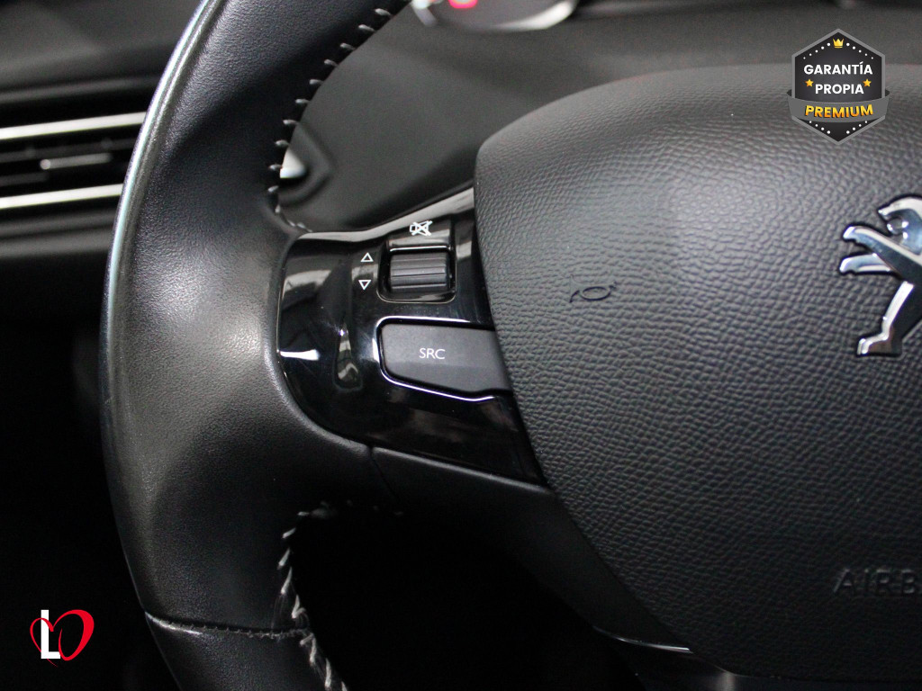 PEUGEOT 308 BlueHDI S&S STYLE 100 de segunda mano