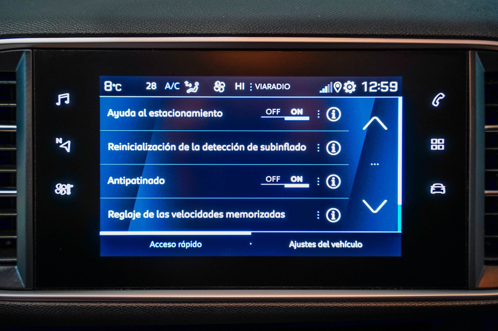 PEUGEOT 308 BlueHDI S&S STYLE 6 VEL 100 de segunda mano