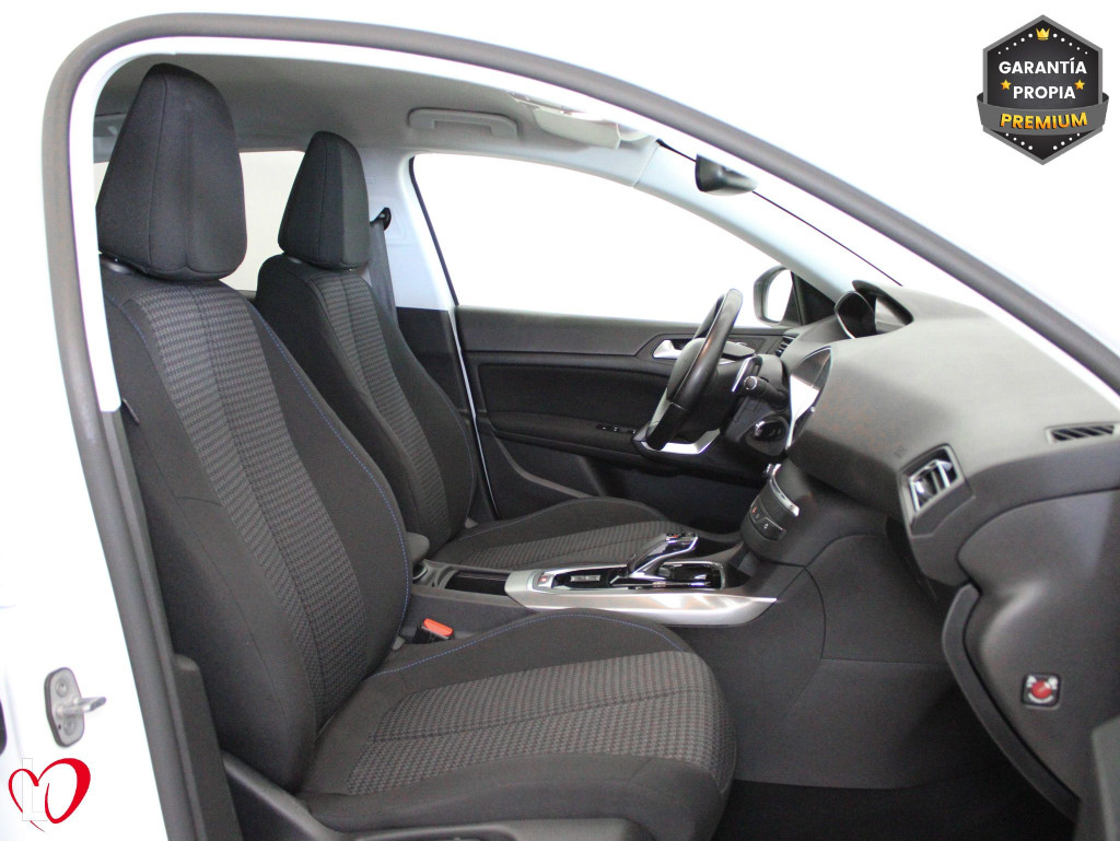 PEUGEOT 308 BlueHDI STYLE EAT8 S&S 130 de segunda mano PEUGEOT 308 BlueHDI STYLE EAT8 S&S 130 de segunda mano