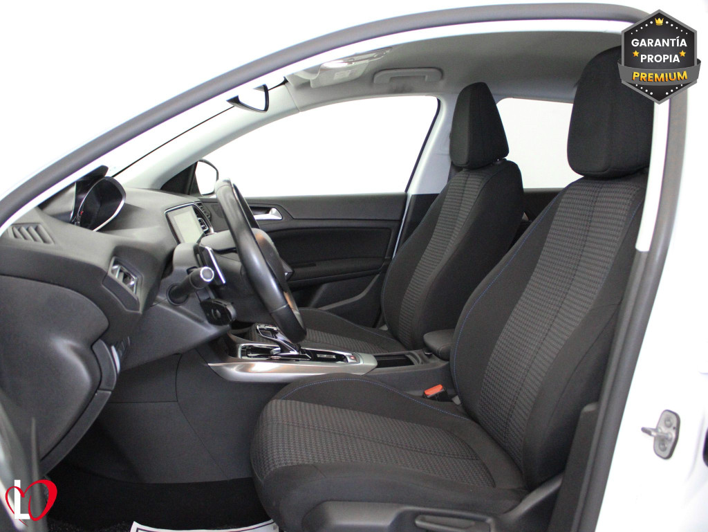 PEUGEOT 308 BlueHDI STYLE EAT8 S&S 130 de segunda mano PEUGEOT 308 BlueHDI STYLE EAT8 S&S 130 de segunda mano