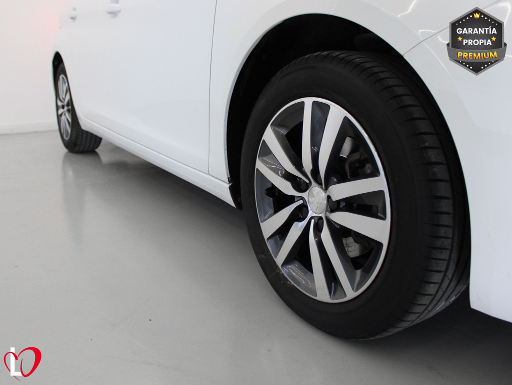 PEUGEOT 308 BlueHDI STYLE EAT8 S&S 130 de segunda mano PEUGEOT 308 BlueHDI STYLE EAT8 S&S 130 de segunda mano