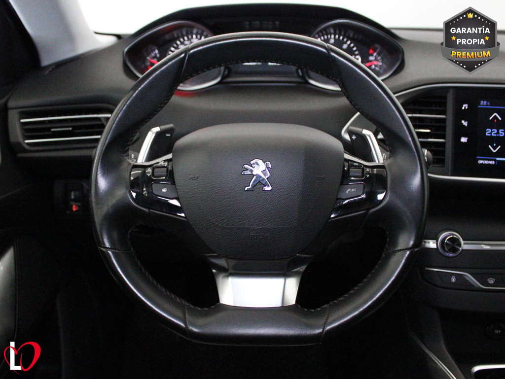 PEUGEOT 308 BlueHDI STYLE EAT8 S&S 130 de segunda mano PEUGEOT 308 BlueHDI STYLE EAT8 S&S 130 de segunda mano