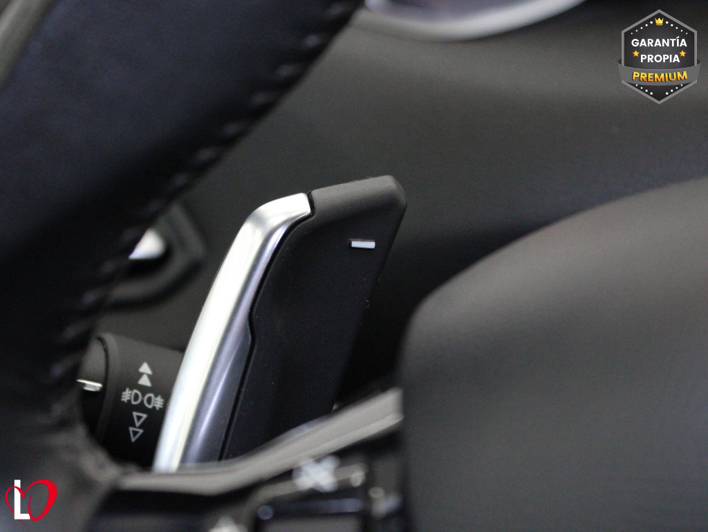 PEUGEOT 308 BlueHDI STYLE EAT8 S&S 130 de segunda mano PEUGEOT 308 BlueHDI STYLE EAT8 S&S 130 de segunda mano