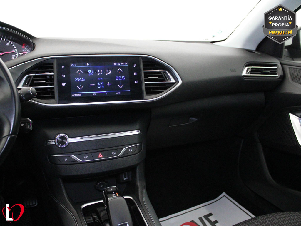 PEUGEOT 308 BlueHDI STYLE EAT8 S&S 130 de segunda mano PEUGEOT 308 BlueHDI STYLE EAT8 S&S 130 de segunda mano