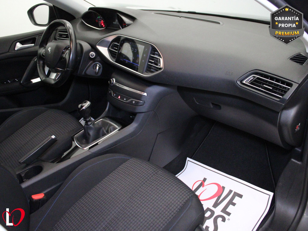 PEUGEOT 308 STYLE BlueHDi S&S 130 de segunda mano