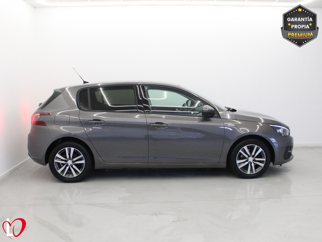 PEUGEOT 308 STYLE BlueHDi S&S 130 de segunda mano