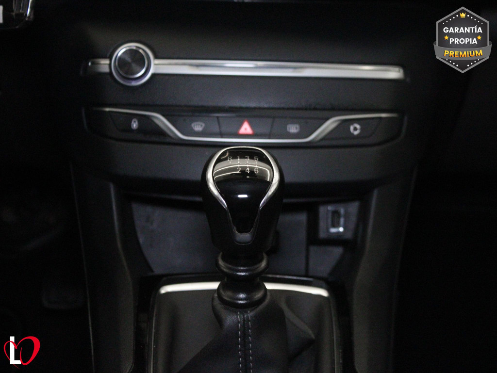 PEUGEOT 308 STYLE BlueHDi S&S 130 de segunda mano