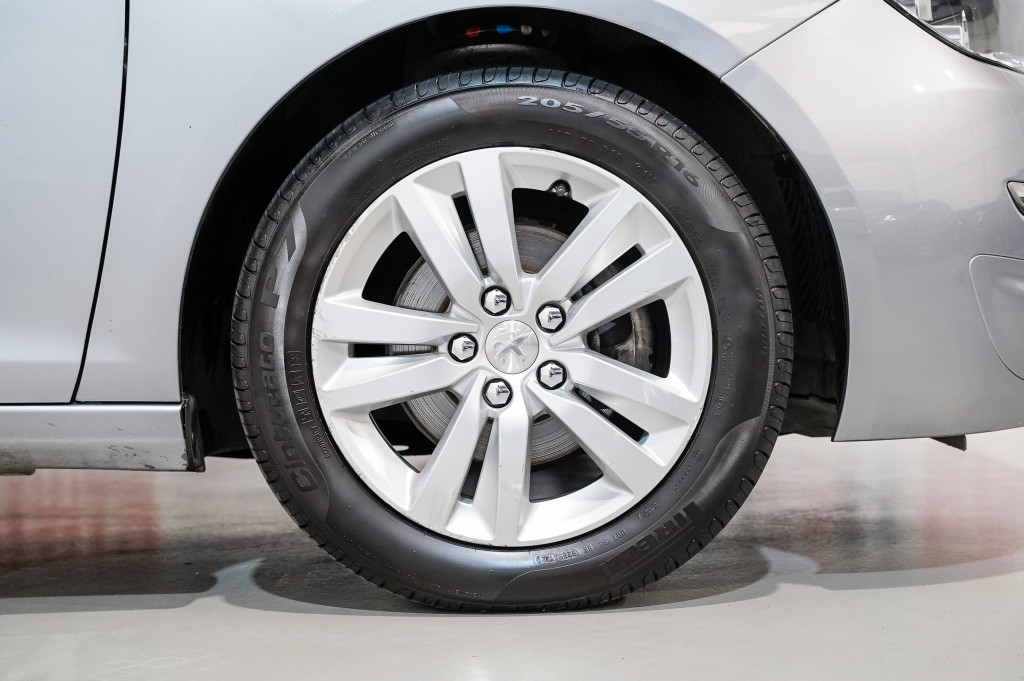 PEUGEOT 308 SW 1.6 HDI SW ACTIVE 120 de segunda mano