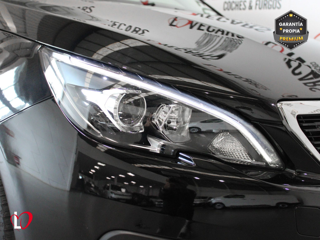 PEUGEOT 308 SW ACTIVE PACK BlueHDi 130 S&S 6 Vel. MAN de segunda mano