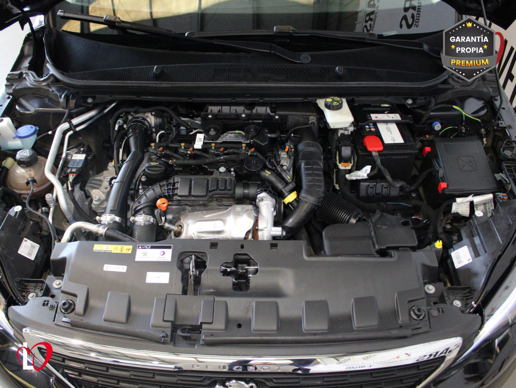 PEUGEOT 308 SW ACTIVE PACK BlueHDi 130 S&S 6 Vel. MAN de segunda mano