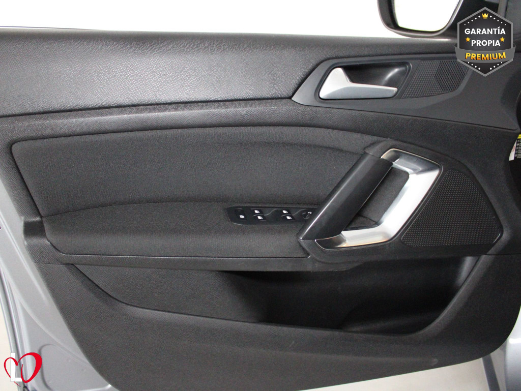 PEUGEOT 308 SW ACTIVE PACK BlueHDi 130 S&S EAT8 130 de segunda mano