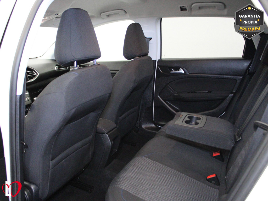 PEUGEOT 308 SW BlueHDI S&S ACTIVE PACK 130 de segunda mano