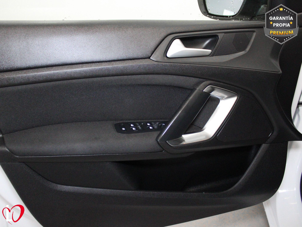 PEUGEOT 308 SW BlueHDI S&S ACTIVE PACK 130 de segunda mano