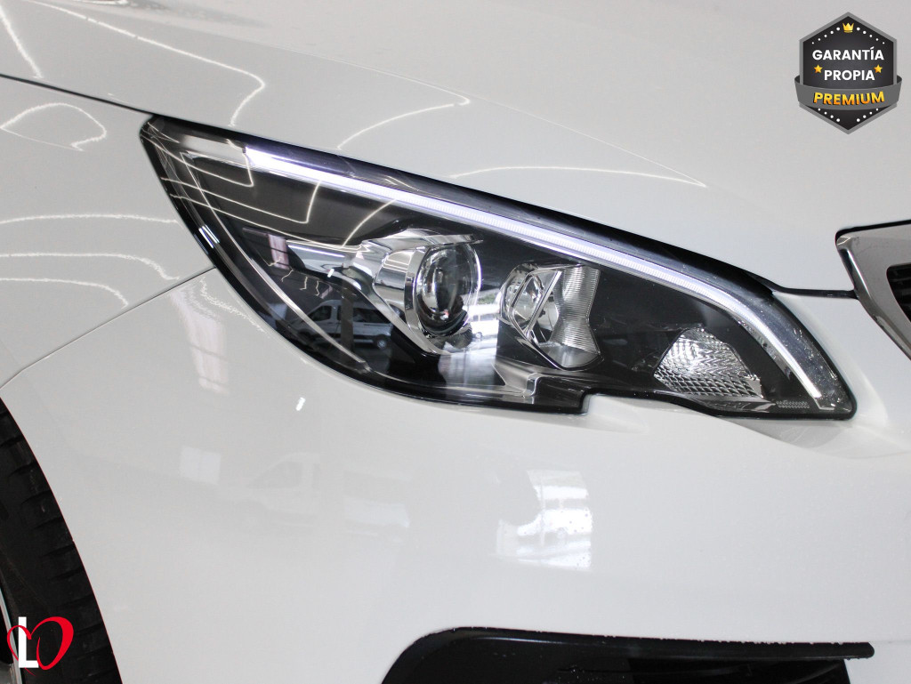 PEUGEOT 308 SW BlueHDI S&S ACTIVE PACK 130 de segunda mano