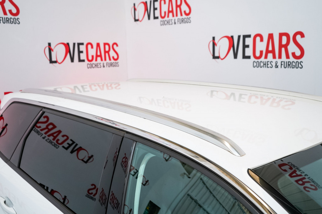 PEUGEOT 5008 BLUEHDI ALLURE 7 PLAZAS 130 de segunda mano