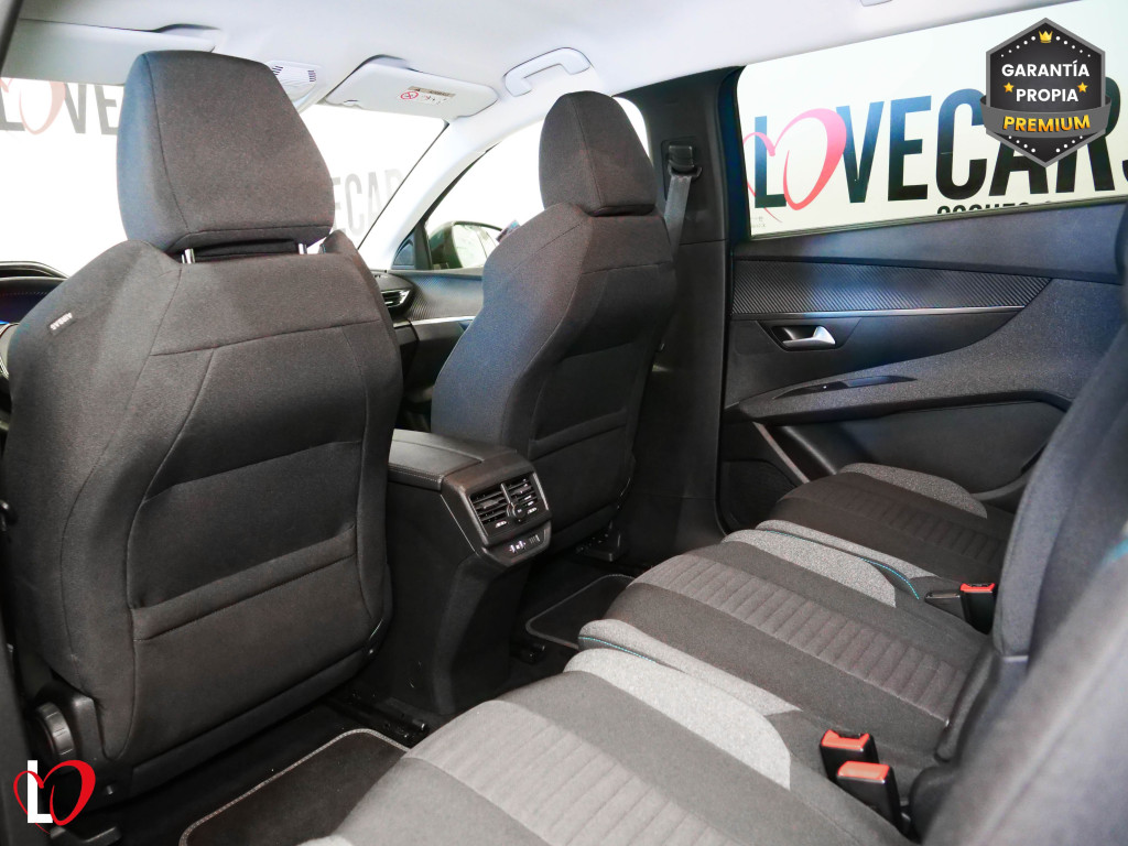 PEUGEOT 5008 BlueHDI S&S STYLE 6 VEL 130 de segunda mano