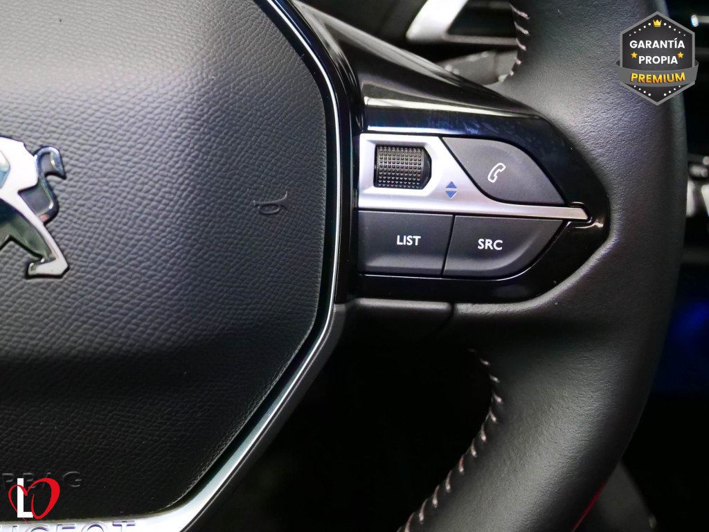 PEUGEOT 5008 BlueHDI S&S STYLE 6 VEL 130 de segunda mano