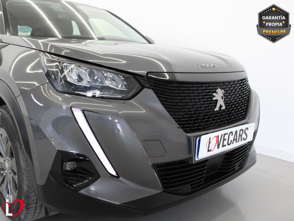 PEUGEOT N2008 ACTIVE PACK BlueHDi 110 S&S 6 Vel. MAN. de segunda mano