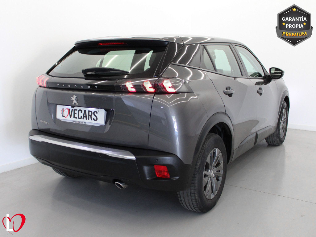 PEUGEOT N2008 ACTIVE PACK BlueHDi 110 S&S 6 Vel. MAN. de segunda mano