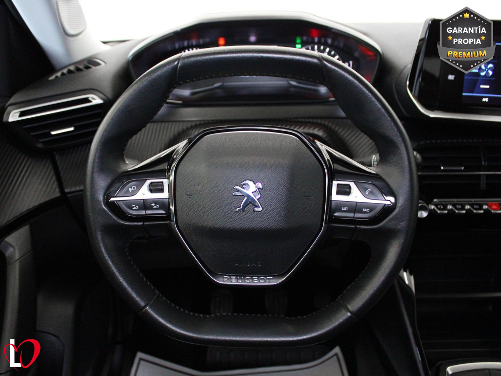 PEUGEOT N2008 ACTIVE PACK BlueHDi 110 S&S 6 Vel. MAN. de segunda mano