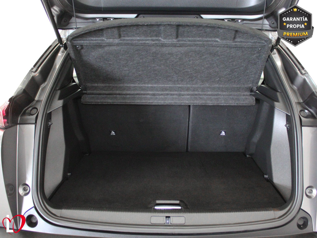 PEUGEOT N2008 ACTIVE PACK BlueHDi 110 S&S 6 Vel. MAN. de segunda mano