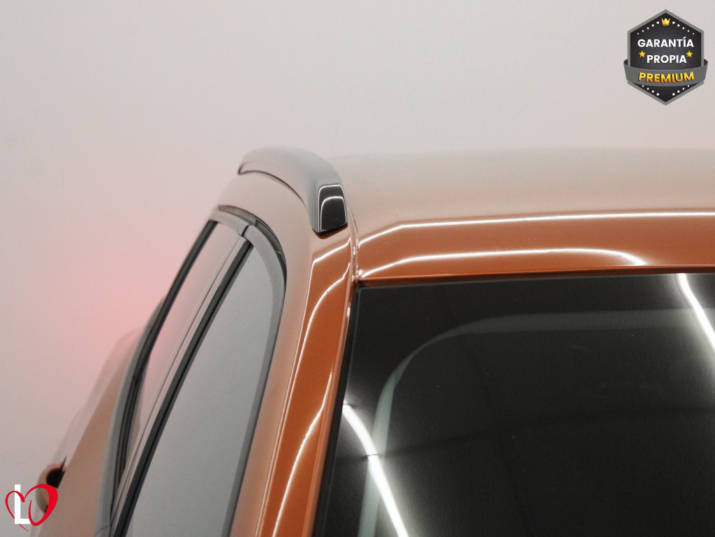 PEUGEOT N2008 ALLURE BlueHDi 110 S&S 6 VEL de segunda mano