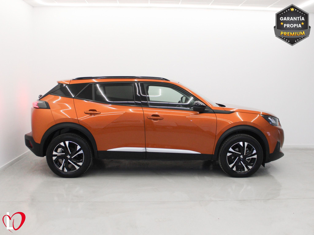 PEUGEOT N2008 ALLURE BlueHDi 110 S&S 6 VEL de segunda mano