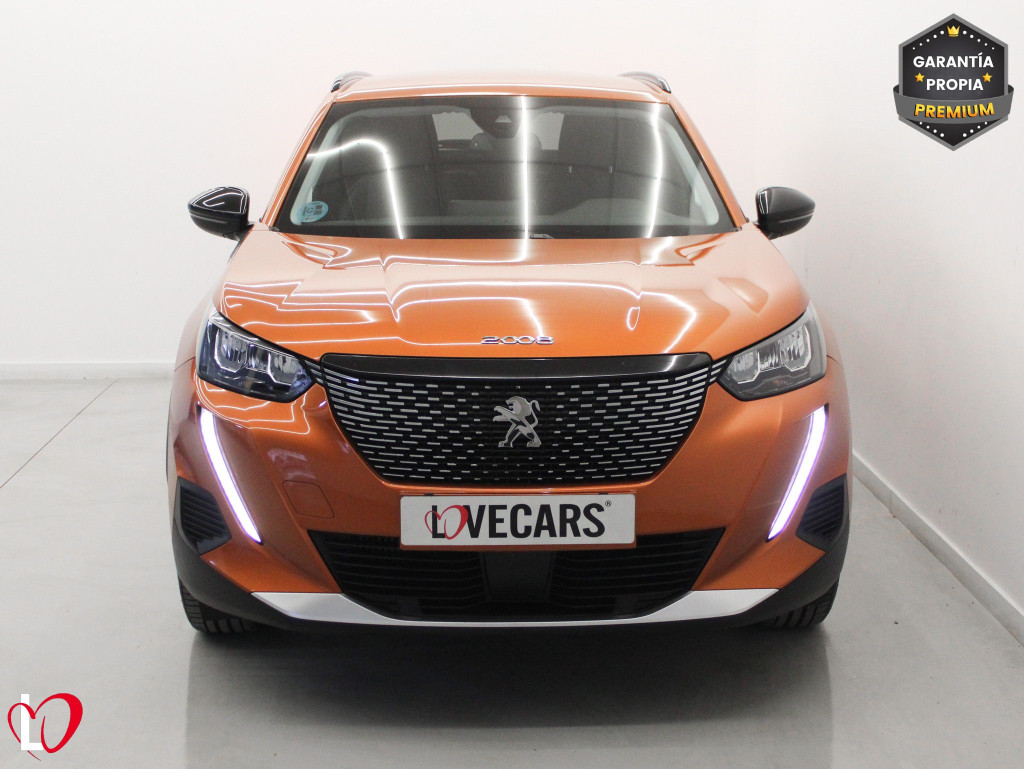 PEUGEOT N2008 ALLURE BlueHDi 110 S&S 6 VEL de segunda mano